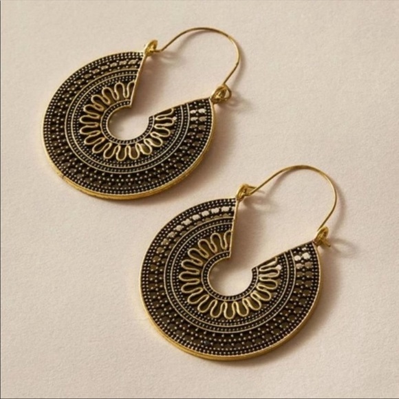 NEW Antique Gold Bohemian Round Statement Earrings Boutique - Picture 7 of 8